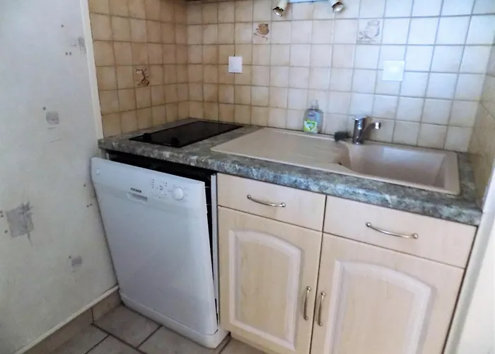 Georges De Didonne - - Boisee Proche * Saint-Georges-de-Didonne