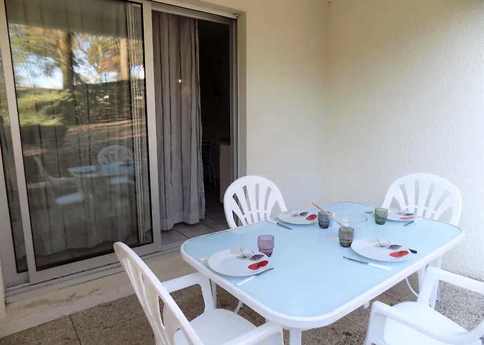 Georges De Didonne - - Boisee Proche * Saint-Georges-de-Didonne